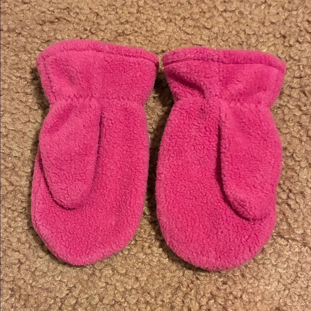 Cozy Pink Kids Vintage Mittens